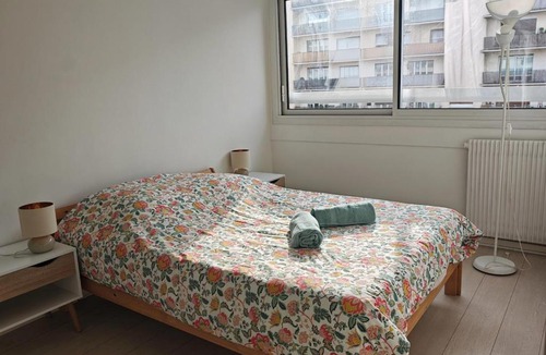 Juvisy-sur-Orge Apartment | Cozy 1-bedroom apartment with balcony & parking, 5 minutes from the train station, near Paris