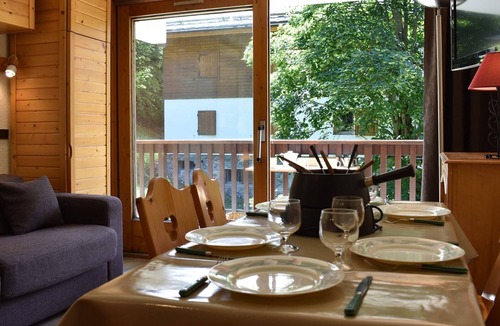 Meribel Centre Apartment | Cozy 3-Room Ski-In/Out Apartment with Summer Pool in Central Méribel, Sleeps 5