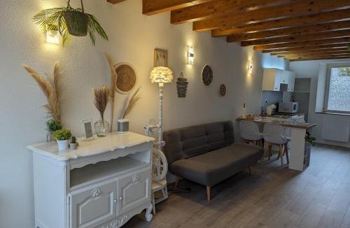 Andance House | Cozy AM Spa and Cinema
