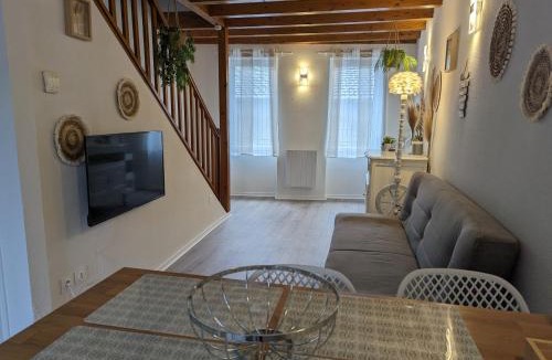 Andance House | Cozy AM Spa and Cinema