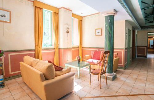 Montbrun-les-Bains Apartment | Cozy Apartment with Swimming Pool, Terrace, Garden, Parking