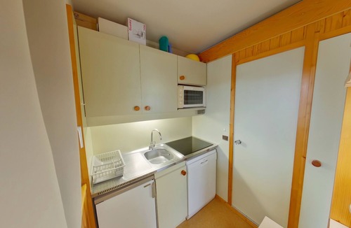 Premanon Apartment | Cozy apartment with loggia in the heart of Jura