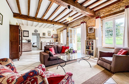 Saint-Jean-aux-Amognes House | Cozy home in St. Jean Aux Amognes