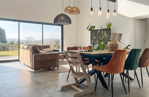 Valaurie House | Cozy home in Valaurie