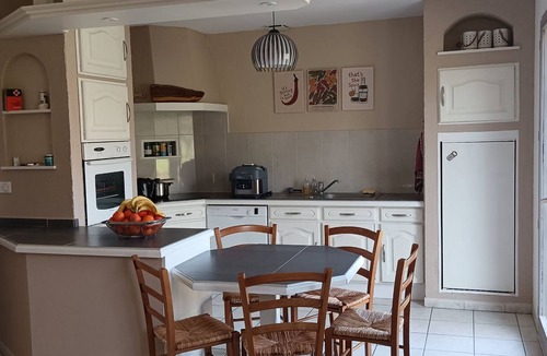 Chatte House | Cozy house with a garden - Sleeps 14