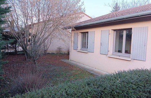 Chatte House | Cozy house with a garden - Sleeps 14