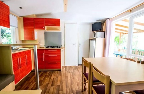 Saint-Maurice-dʼArdeche House | Cozy Mobile Home with TV, Air Conditioning, and Wi-Fi - 2 bedrooms - 4 guests