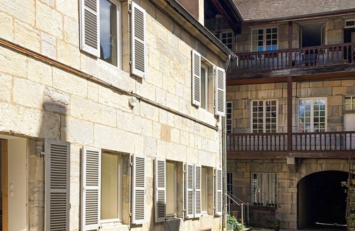 Besancon Apartment | Cozy N'est house on historic courtyard-garden, close to station and city center