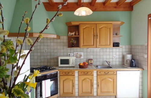 La Tuiliere Cottage | Cozy rental with garden, fireplace, and pet-friendly near Roanne