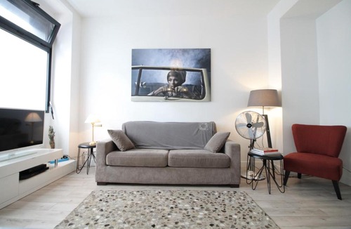 Quartier de la Maison-Blanche Apartment | Cozy Select