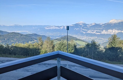Prapoutel Apartment | Cozy studio for 2 with balcony in Les Adrets-Prapoutel