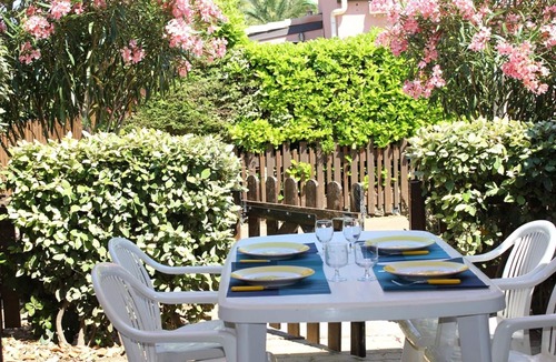 Gruissan Apartment | Cozy Studio Mezzanine 5 Guests, Pool, Terrace & Parking, 300m from Grazel Beach in Gruissan