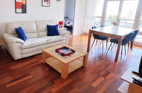 Vitry-sur-Seine Apartment | Cozy Vitry Centre, 3 rooms between Paris & Orly