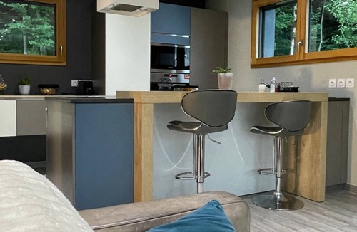 Les Grangettes Apartment | Das ruhige Les Grangettes mit Seeblick by Interhome