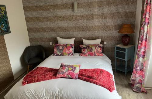 Poligny Bed & Breakfast | De passage chez Lili