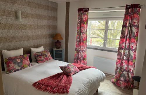 Poligny Bed & Breakfast | De passage chez Lili