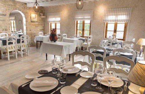 Le Poet-Laval Hotel | Demeures & Châteaux Hôtel Les Hospitaliers
