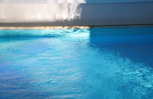 Mournans-Charbonny House | Designer vacation home for 8, private heated indoor pool, Jura