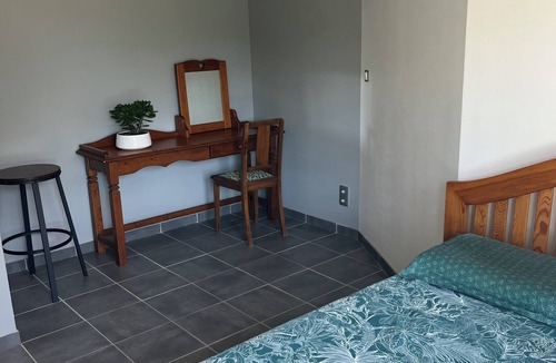 Essertines-en-Chatelneuf Bed & Breakfast | Detached studio surrounded by nature, 1 bedroom, 1 living room, 1 bathroom