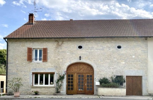 Nogna House | Detached house in the heart of the Jura mountains - Terrace plot - ENTIRELY enclosed - Very quiet