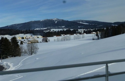 Premanon House | Detached house with unobstructed view of Les Rousses.
