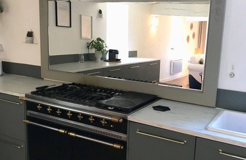 Rouy Other | Discover castle life, rent the green house!