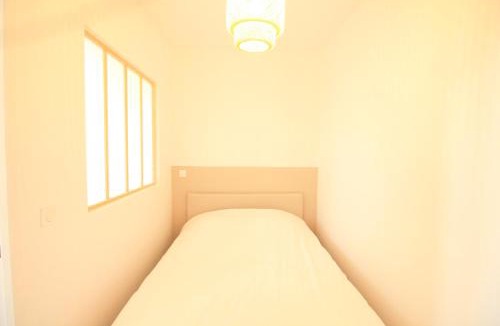 Arcueil Apartment | Disponible - Appartement Entier - Matelas Emma - RER B Laplace, 5mn Paris - 2 pers - Parking Rue Gratuit - Tout équipé - RDC - 1