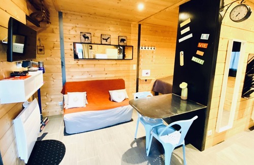Saint-Laurent-dAndenay Apartment | Domaine du Moulin - Le Studio du Moulin