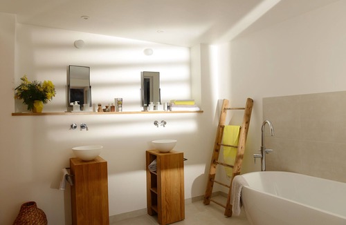 Pourrain House | Domaine de l'Ocrerie