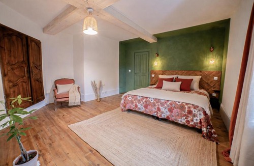 Beauzac Bed & Breakfast | Domaine De La Dorlière