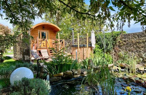 Vitrey-sur-Mance Other | Domaine de la Mance - Roulotte tout confort avec petit-déjeuner inclus, bain nordique en supplément