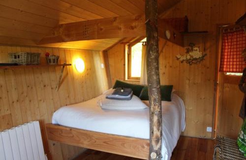 Syam House | Domaine De Syam - Gîtes, Chambres d'hôtes & Cabanes
