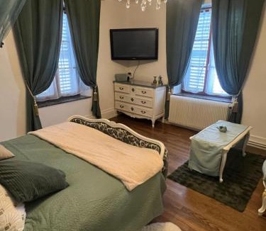 Favieres House | Domaine du Rosiere