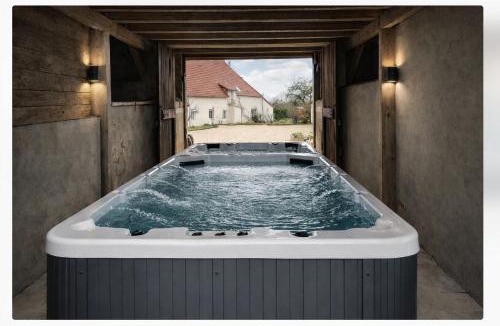 Pagny-le-Chateau House | Domaine en bord de saone