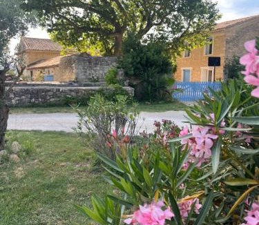 Saint-Paul-Trois-Chateaux House | Domaine du grand platane