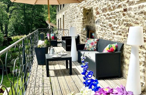 Saint-Vert House | Domaine Les Macans 4-star gîte in the heart of Livradois forez