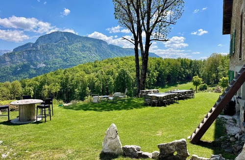 Rencurel House | Domaine Les Pierres Des Ailes - Sleeps 23 - Vercors