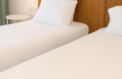 Dieulefit Hotel | Domaine Les Sources de Dieulefit