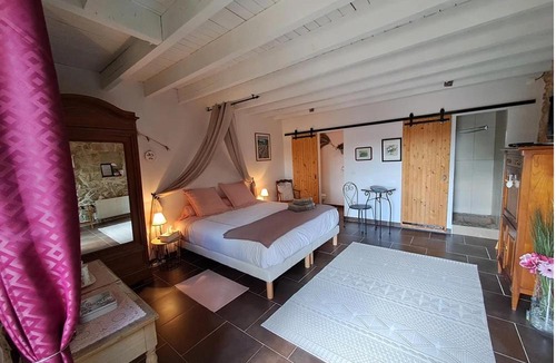 Malleval Bed & Breakfast | Domaine Saint Claude - Chambres d'hôtes de charme