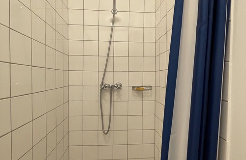 Chatte House | Double or Twin-Comfort-Shared Bathroom-Countryside view