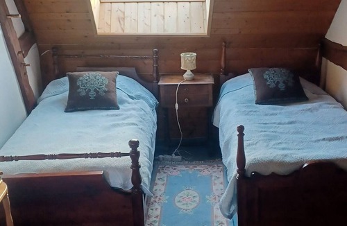 Saint Usuge Bed & Breakfast | Double Room with Twin Beds and Private Bathroom
