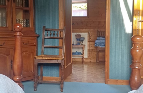 Saint Usuge Bed & Breakfast | Double Room with Twin Beds and Private Bathroom