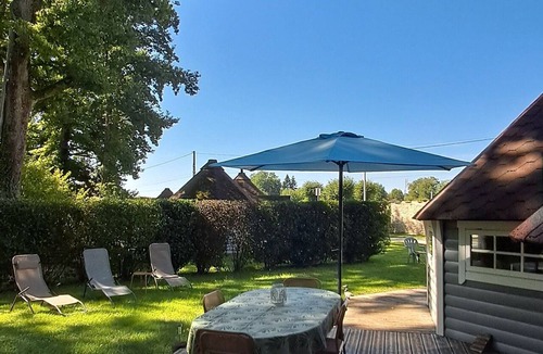 Mantoche Cottage | Double ZEN Kota with Private Terrace and Air Conditioning