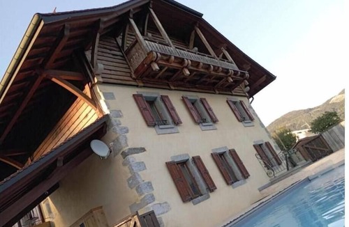 Arenthon Apartment | Dream escape, for an unforgettable stay, in a warm and refined setting