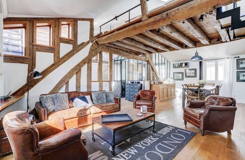 Notre-Dame-des-Champs Apartment | Dreamy Rive Gauche/Modern 2 Bed Apt in Paris