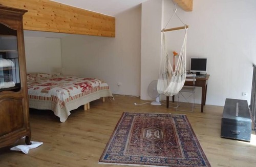 La Motte-Chalancon House | Drome: Character house, panoramic view of the pretty village