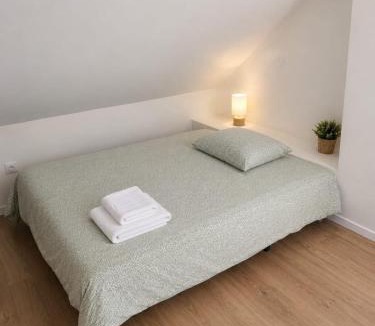 Chateau-Chinon Apartment | Duplex à deux pas des musées et du panorama