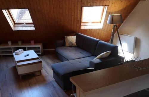 Paroisse Notre-Dame Apartment | Duplex au centre ville, dans cour intérieure calme