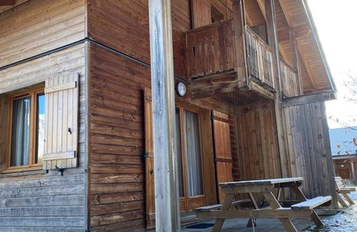 Saint-Etienne-en-Devoluy Ski Chalet | Duplex Chalet 8 Pers, Ski, Pets Allowed