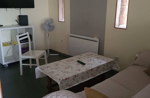 Roanne Apartment | DUPLEX FACING THE LOIRE (APT N°03)